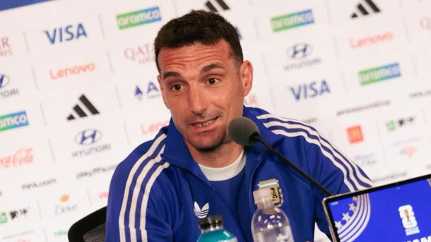 lionel-scaloni-las-redes-tienen-estas-cosas-cualquiera-pone-algo-y-enseguida-se-viraliza.jpg