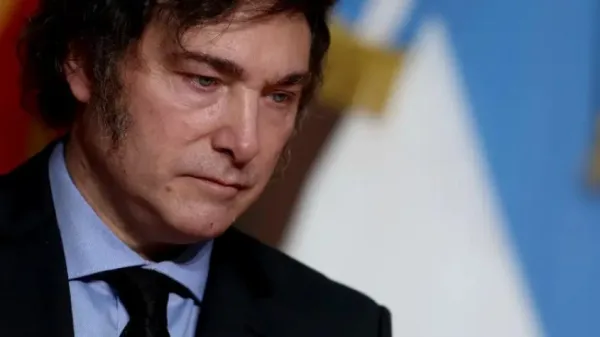 Milei no asistirá a la Cumbre del Mercosur y generó un conflicto diplomático con Bolivia