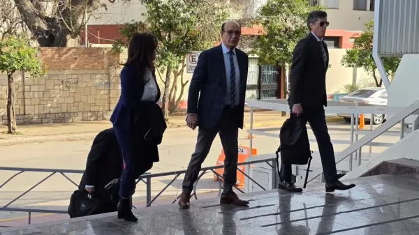 Juicio a Oscar González: comenzaron los alegatos