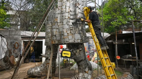 Instalarán una escultura enorme del Cura Brochero en la Autopista Córdoba-Carlos Paz