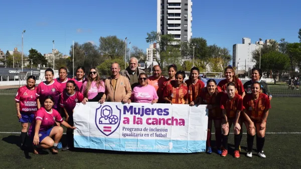 Comenzó la Copa Córdoba Rosa, una propuesta que une deporte y concientización sobre el cáncer de mama