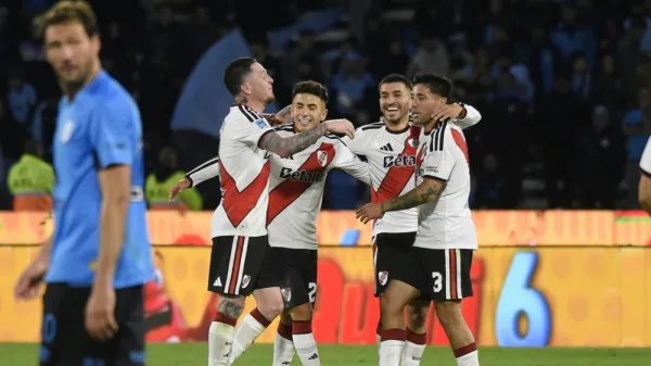 River goleó a Belgrano y se metió en los puestos de clasificación