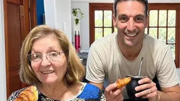 Dolor en el fútbol: murió la madre de Lionel Scaloni