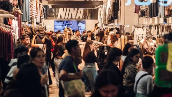 La Noche de las Galerías y las Peatonales: comercios extenderán su horario de atención este viernes