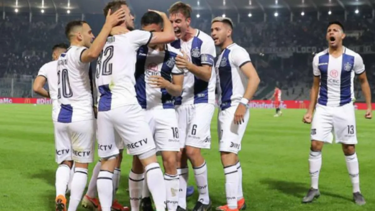 Talleres y San Lorenzo se miden en el primer amistoso de verano