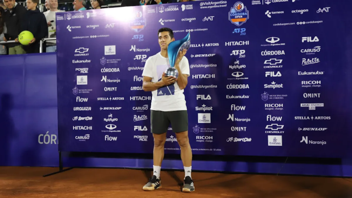 Christian Garín levantó la copa del Córdoba Open 2020