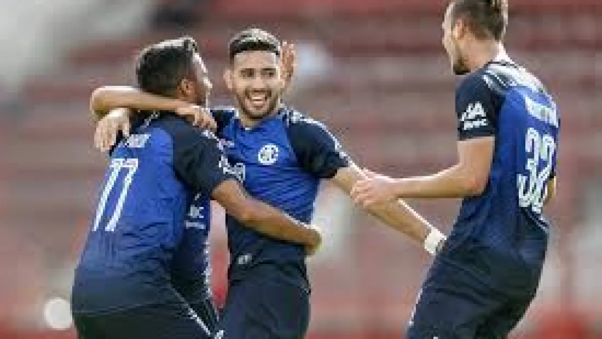 Copa Superliga: Talleres empezó firme y le ganó 3-0 a Huracán