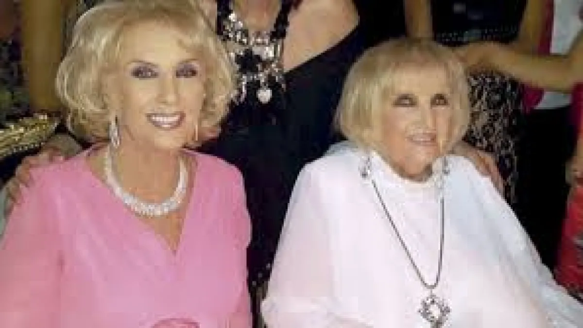 Mirtha Legrand está dolorida por la muerte de su hermana, pero "con toda la fuerza"