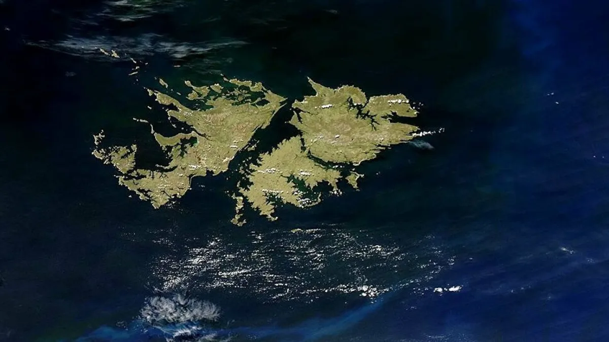 Amazon respondió a un usuario que las Islas Malvinas no pertenecen al Reino Unido