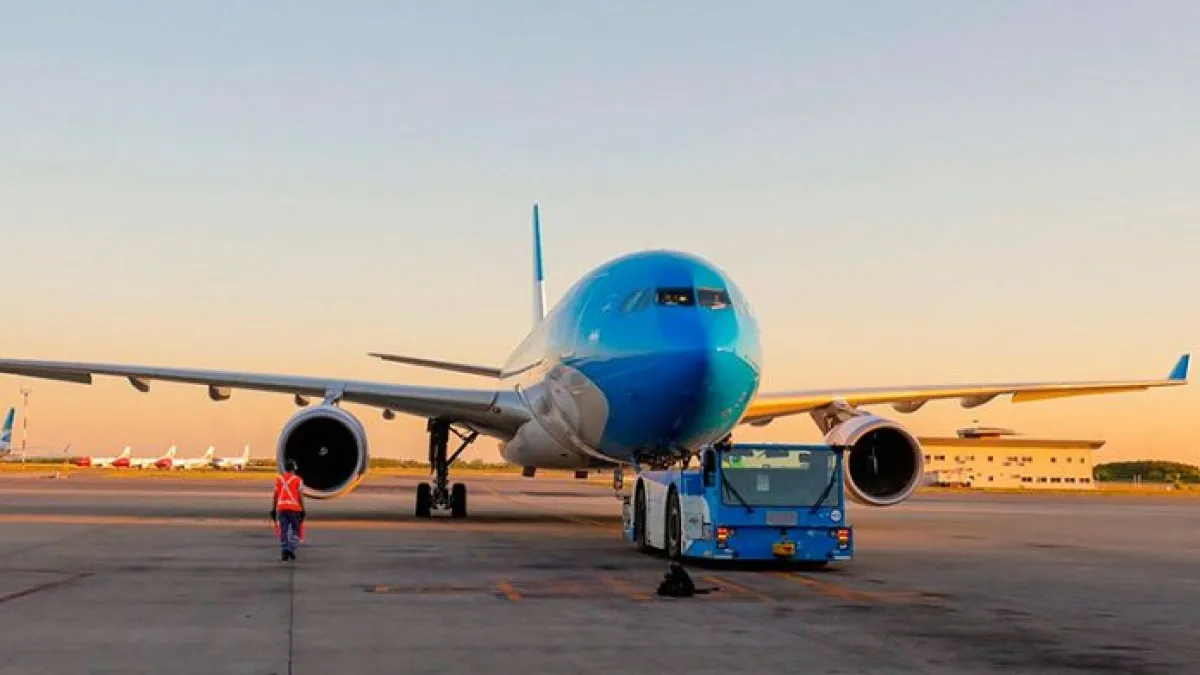 El avión que traerá la nueva partida de vacunas Sputnik llegará este miércoles a Moscú