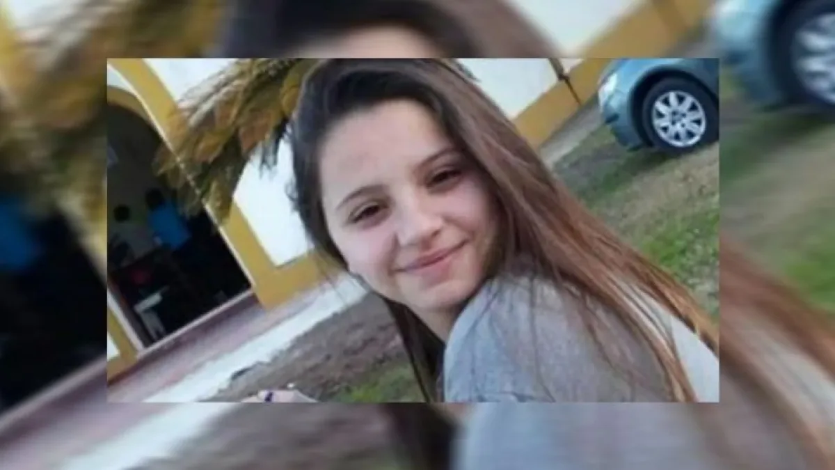 Asesinaron a puñaladas a una joven y detuvieron a su exnovio policía