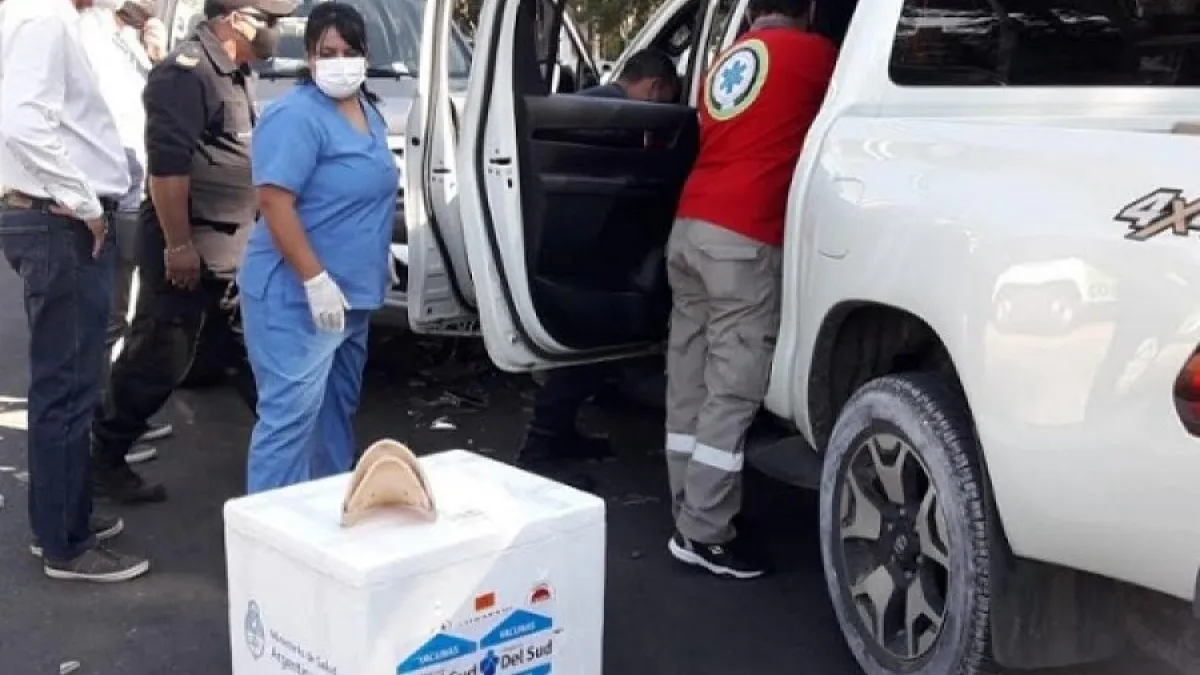 Exigen que renuncie el ministro de Salud correntino tras chocar cuando trasladaba vacunas