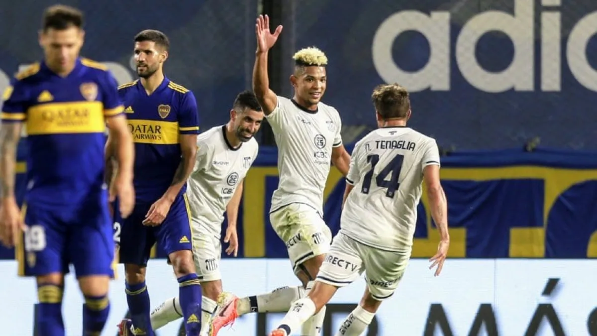 Boca cayó ante Talleres en la Bombonera por 2-1