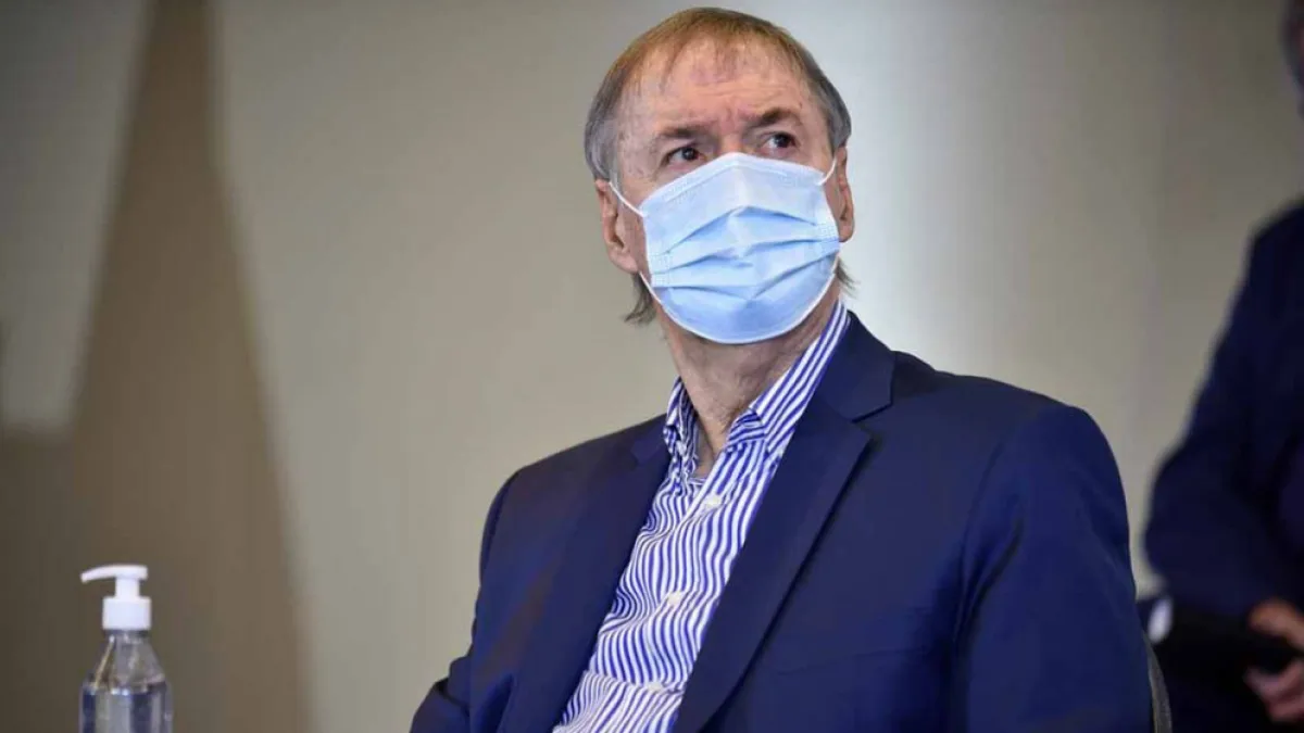 El gobernador Schiaretti fue trasladado a sala común