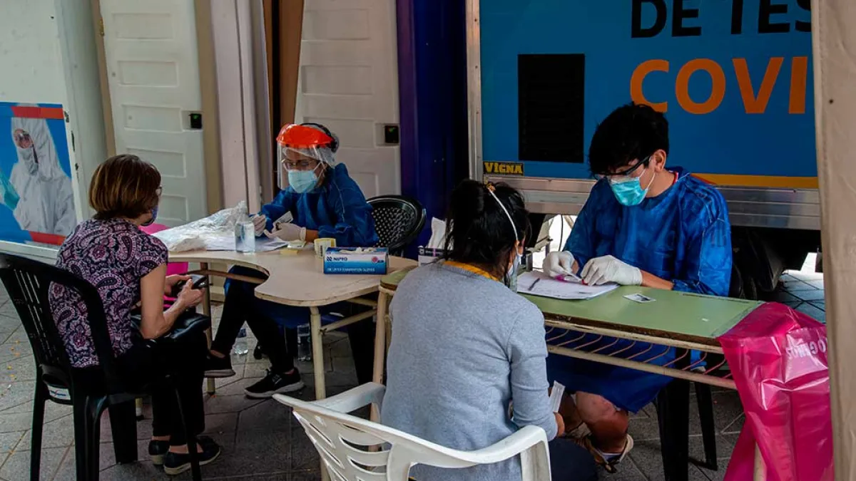 Salud abrió tres nuevos puestos de testeo en Capital