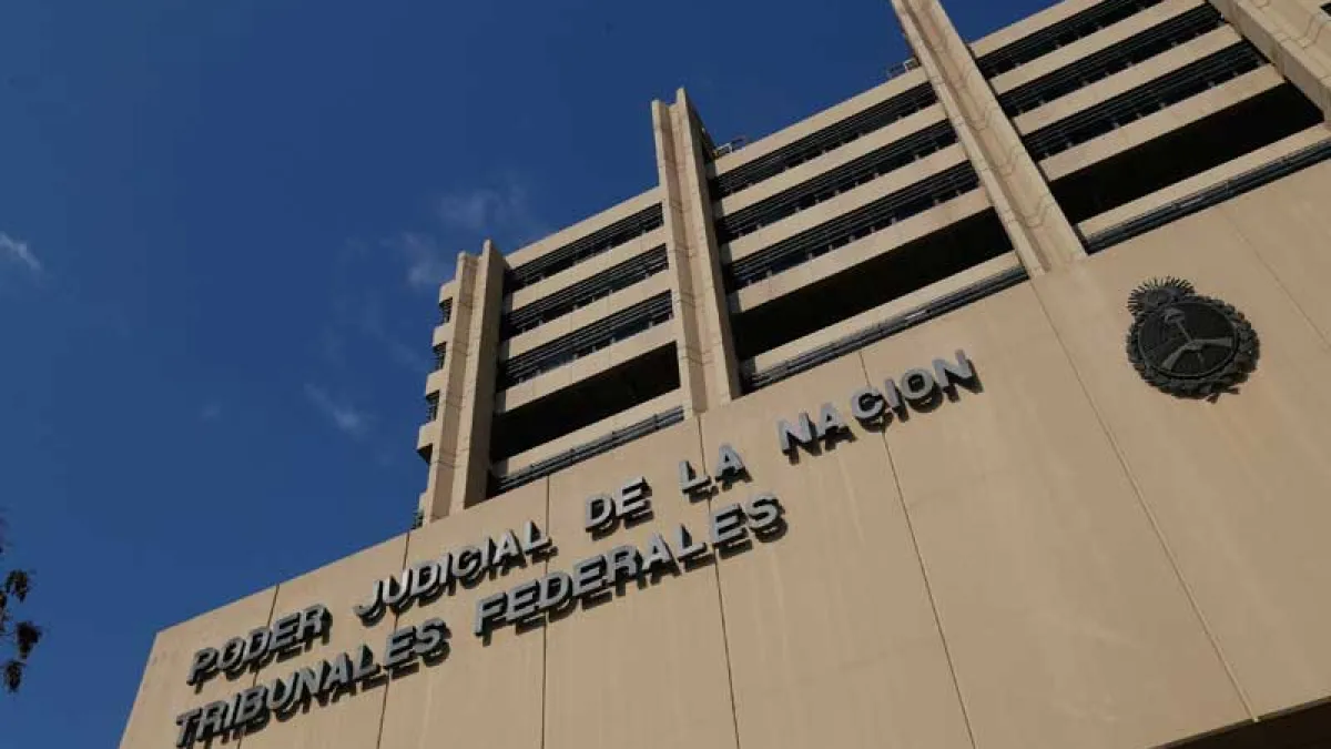La Justicia investiga a 148 presuntos vacunados VIP en Córdoba