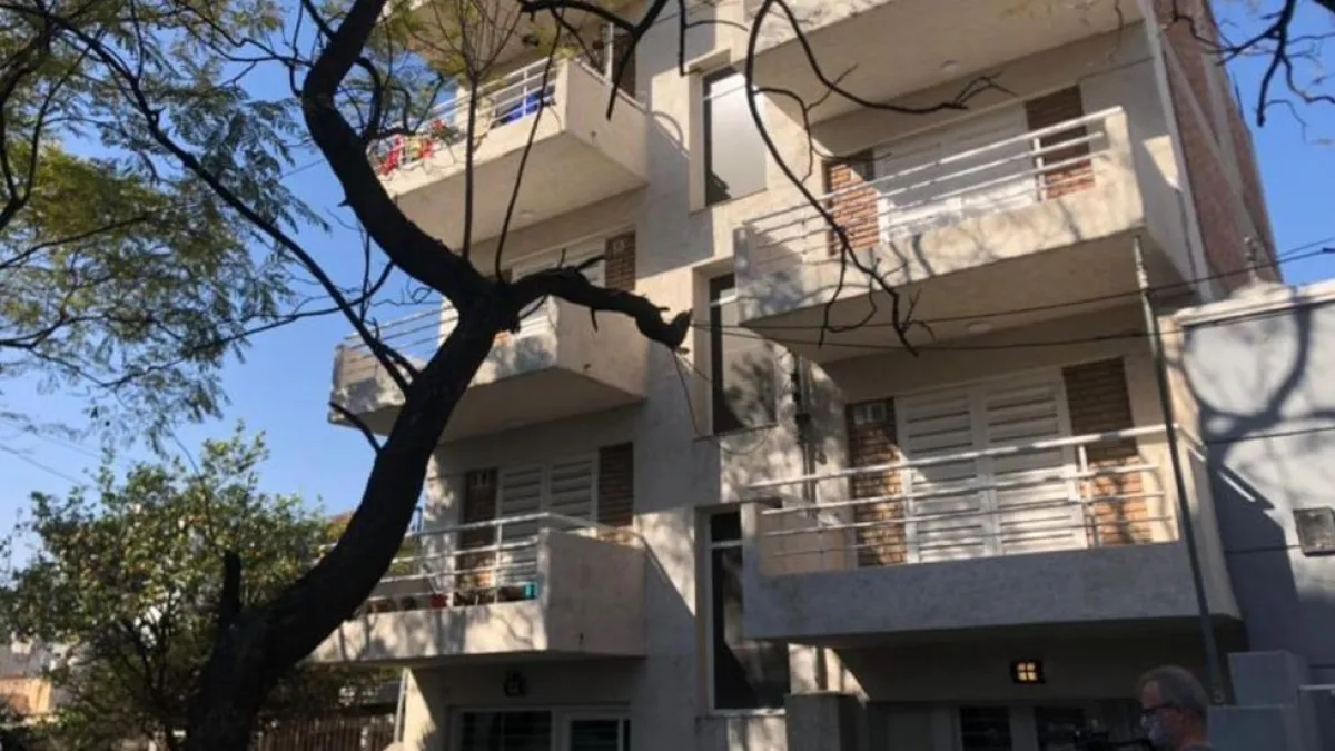 Un hombre falleció tras caer de un cuarto piso mientras pintaba en barrio Güemes