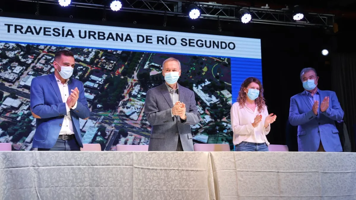 Schiaretti anunció obras viales y viviendas para Río Segundo y Pilar
