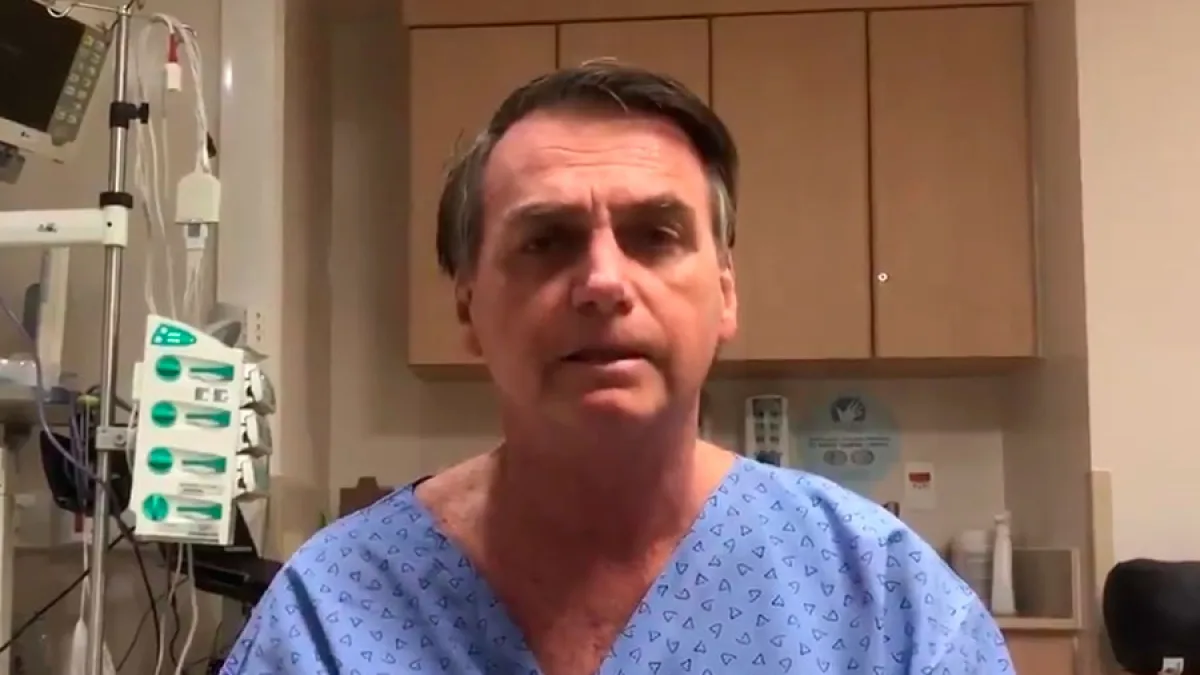 Internaron de urgencia a Bolsonaro por una obstrucción intestinal