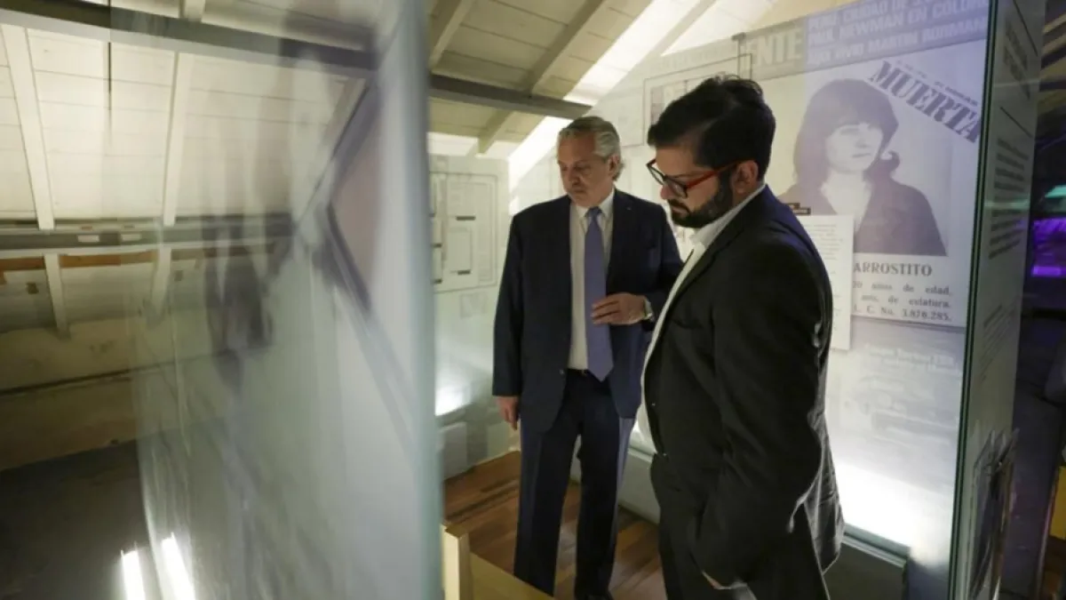 Alberto Fernández recorrió el Museo de la ESMA con Boric y dirigentes de derechos humanos