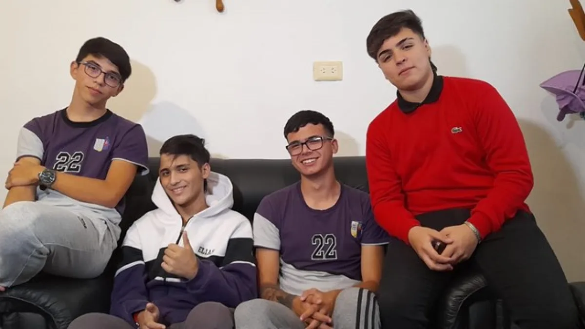 Dieron de alta a Ezequiel, el chico que cayó al túnel de Plaza España