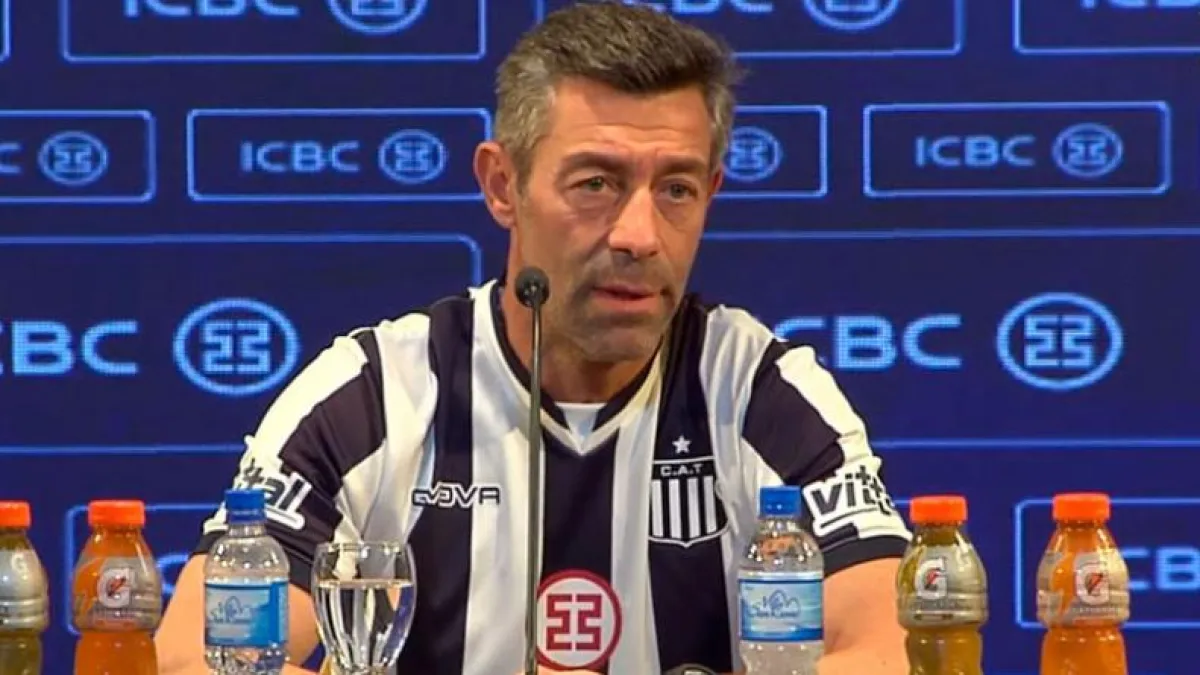 Pedro Caixinha dejó su cargo como DT de Talleres