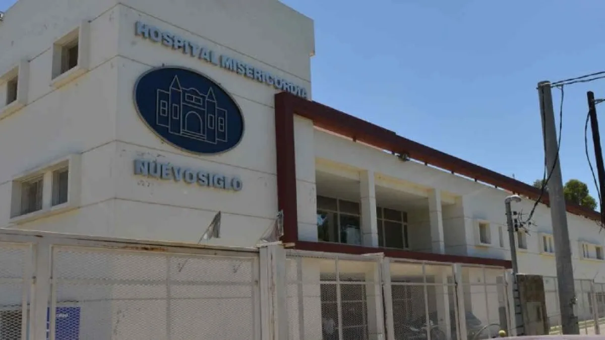 Reclamo en el Hospital Misericordia tras la inundación por el temporal del sábado