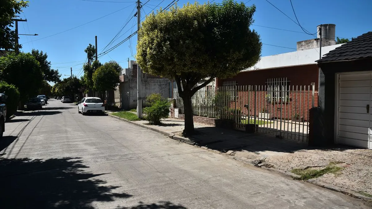 Un jubilado mató a uno de los ladrones que quiso robarle la camioneta