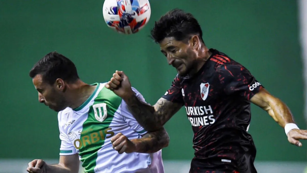 Trofeo de Campeones: River y Banfield se miden este miércoles en el Kempes