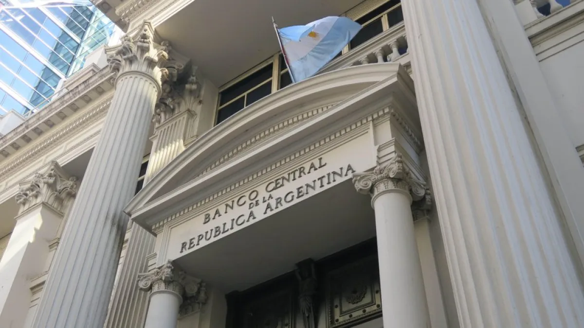 El Banco Central sube la tasa de interés de los plazos fijos