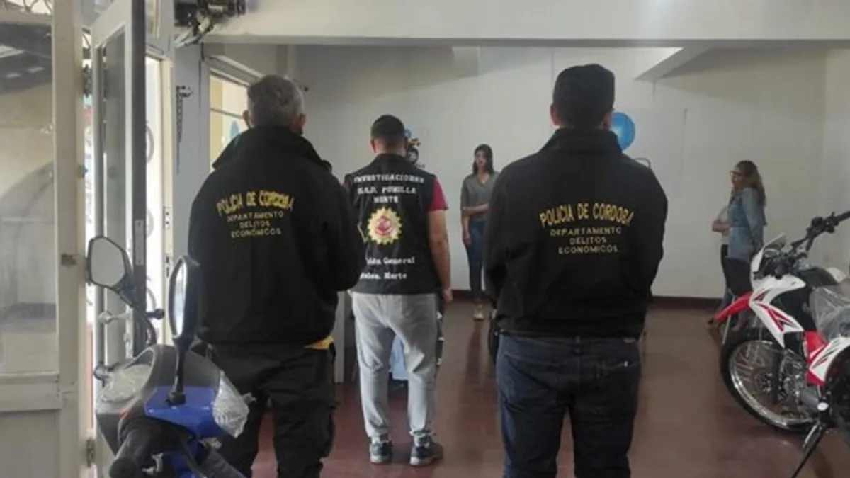Detuvieron a once personas por estafas con ventas de motocicletas