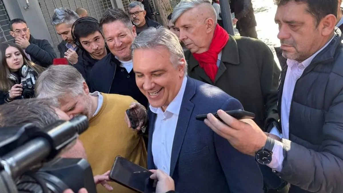 Martín Llaryora votó y destacó la importancia de Córdoba para los comicios nacionales