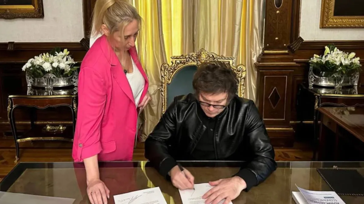 Milei le envió una carta al papa Francisco para invitarlo a que visite la Argentina