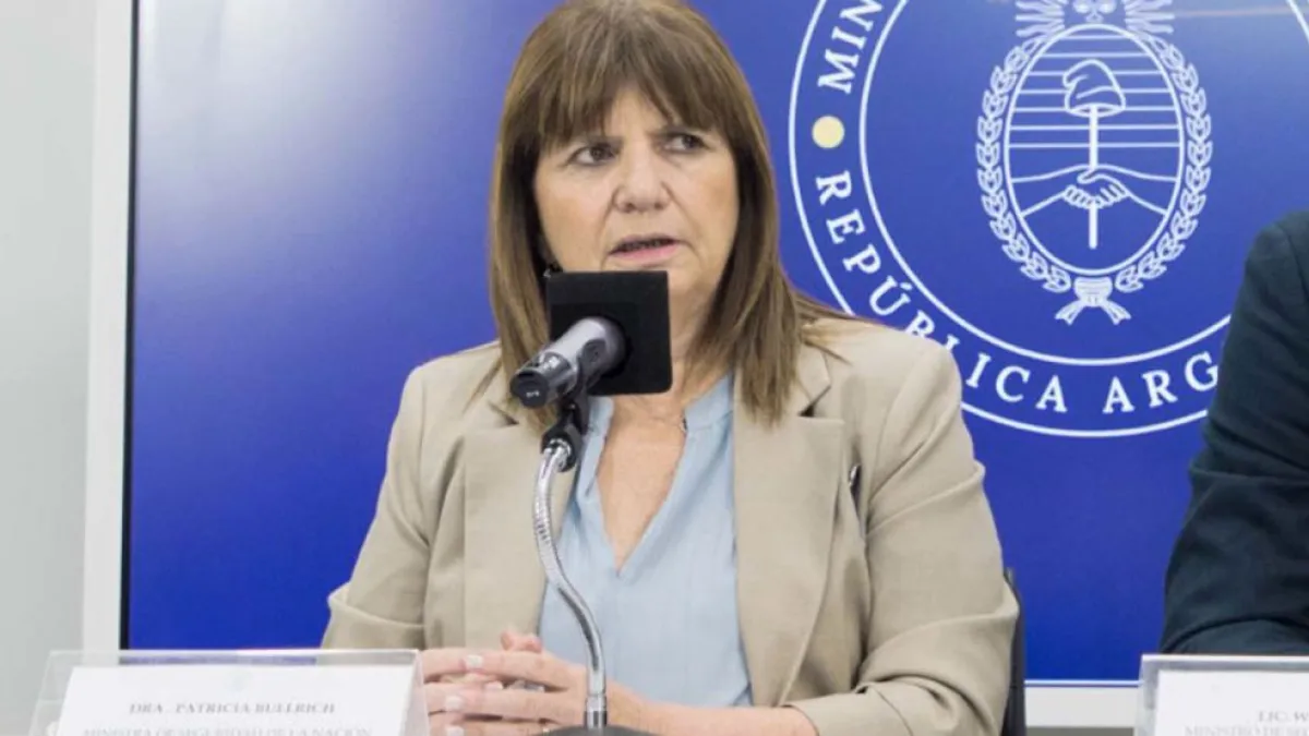 Bullrich anunció que Prefectura Naval podrá utilizar todo tipo de armas