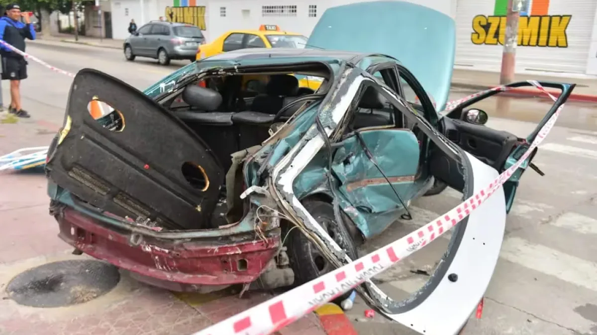 Alta Córdoba: chocó tres autos e hirió a varias personas