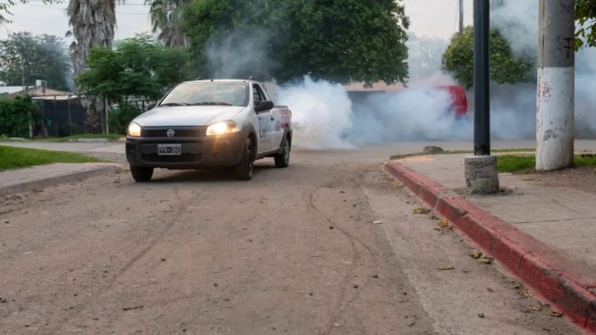 Campaña contra el dengue: fumigan en distintos barrios