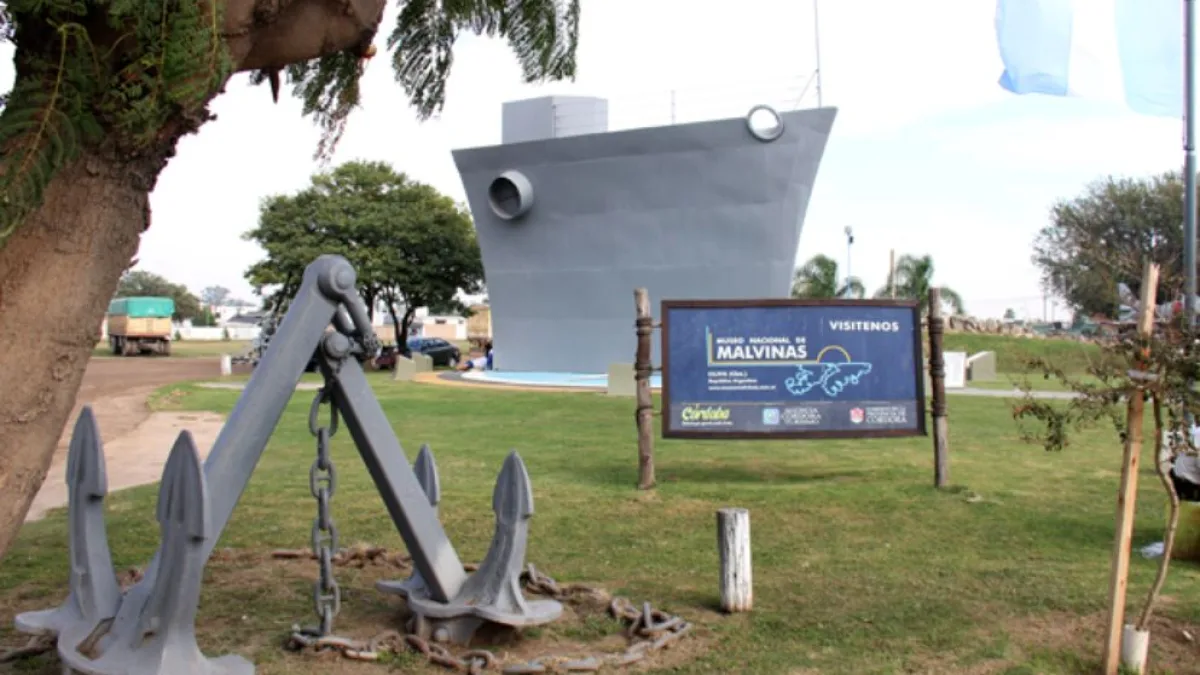 Llaryora encabezará el acto de Malvinas desde Oliva