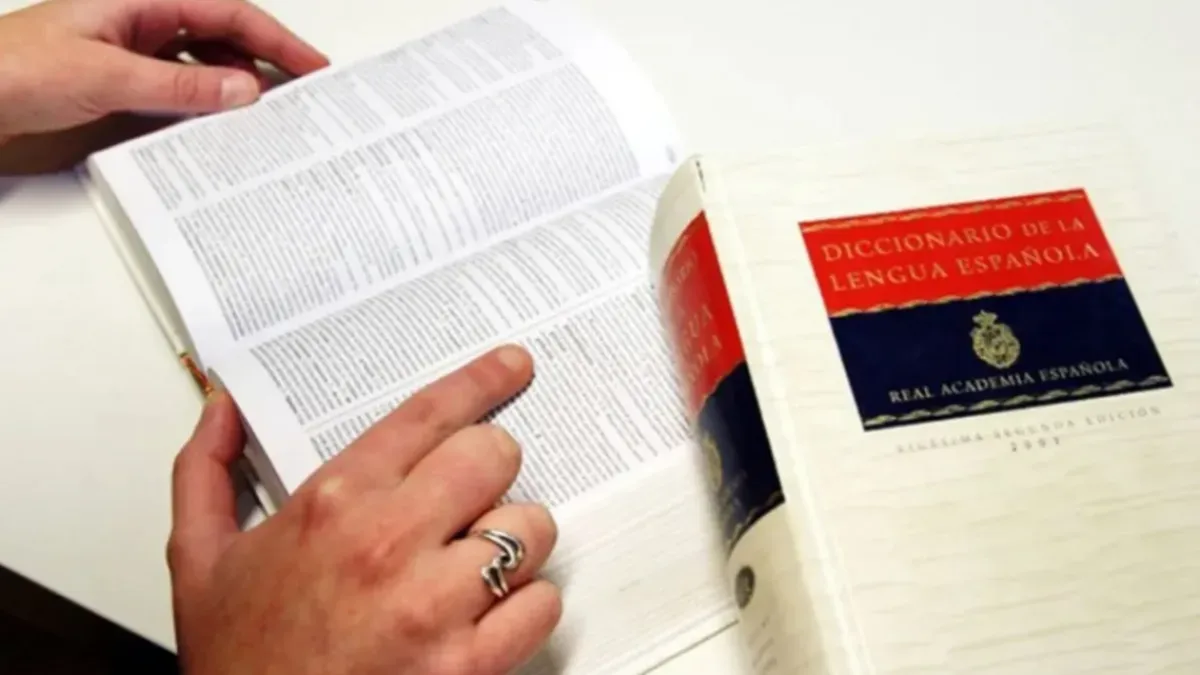 La RAE eliminó dos letras del abecedario español