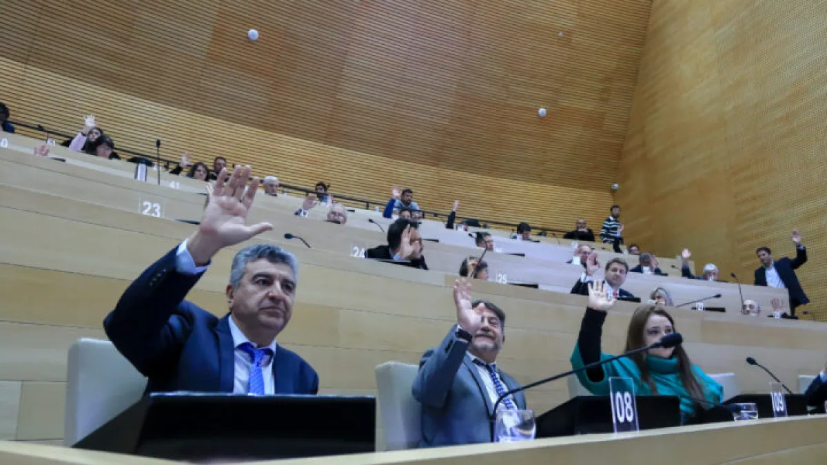 La Unicameral rechazó la posible privatización de Radio Nacional Córdoba