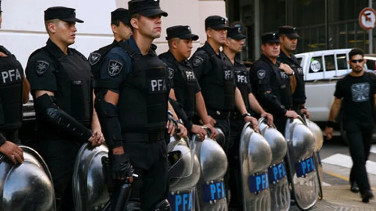 Aumento Salarial del 40% para las Fuerzas de Seguridad y Personal Estatal