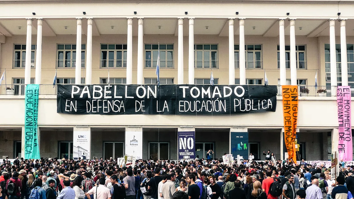 Justicia declara prescripta la causa por la toma del Pabellón Argentina en la UNC