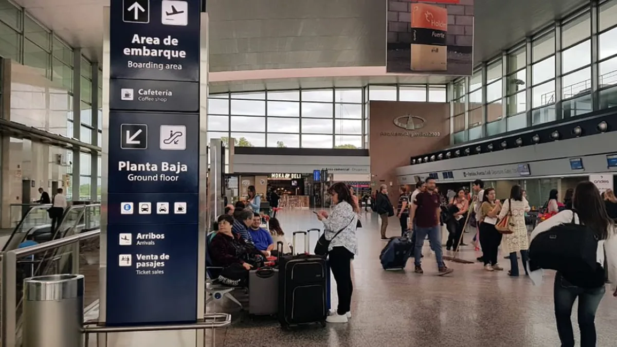 Caos en el aeropuerto de Córdoba: demoras por asamblea de Intercargo