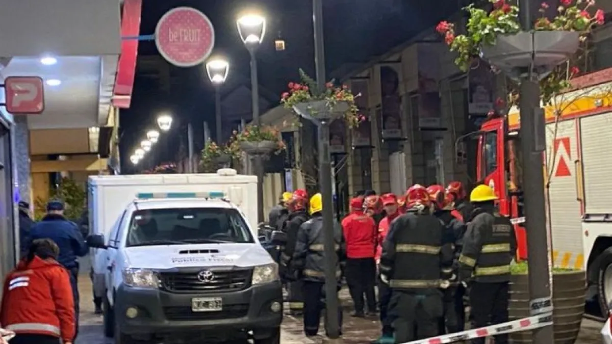 Incendio fatal en un edificio del centro de la capital
