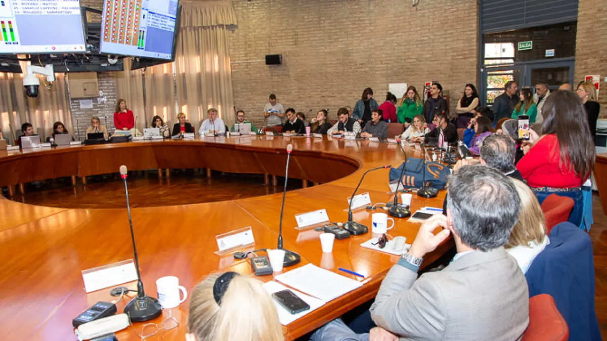 Fue declarada la crisis salarial de los trabajadores de la UNC