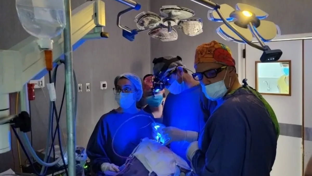 El Hospital Tránsito Cáceres realizó tres neurocirugías sin precedentes en Córdoba