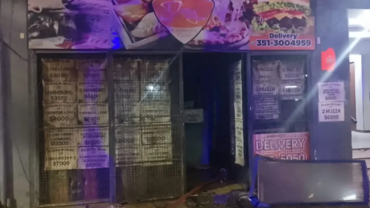 Una pizzería de Nueva Córdoba sufrió un incendio y hubo evacuados
