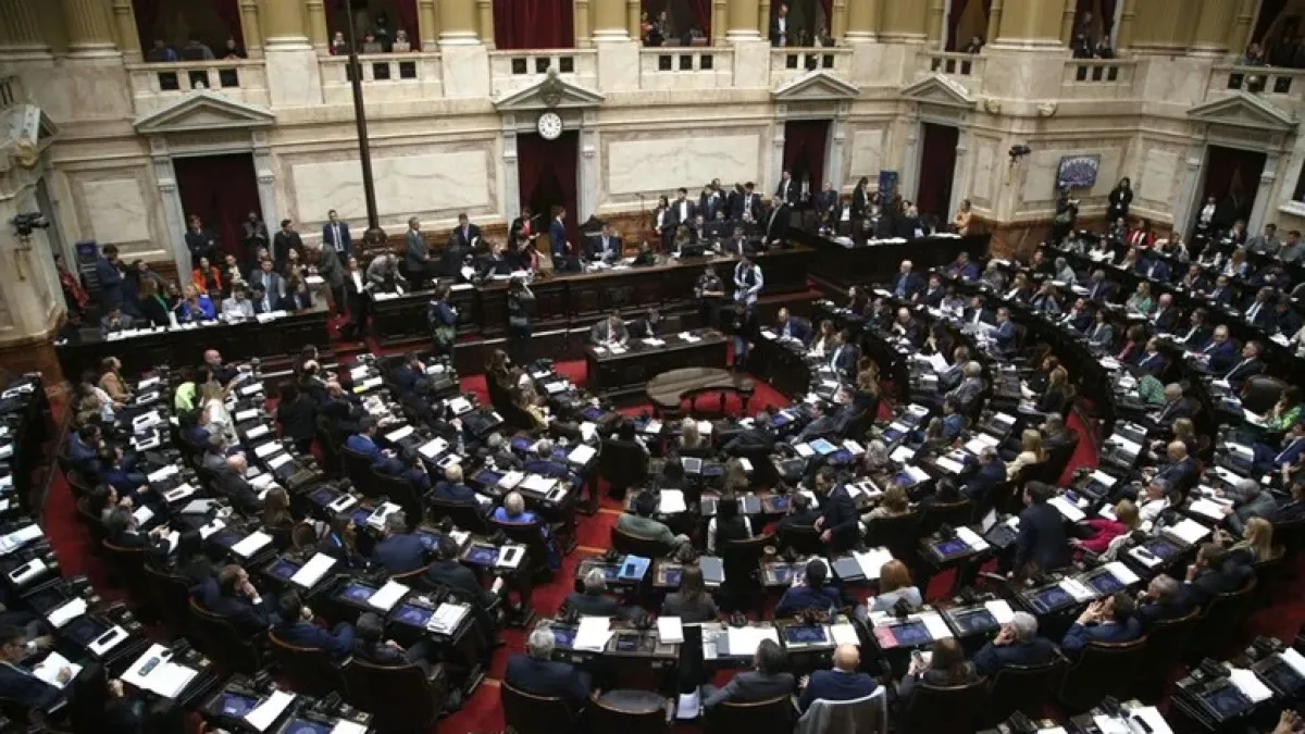 Diputados debaten el veto de Javier Milei a la movilidad jubilatoria