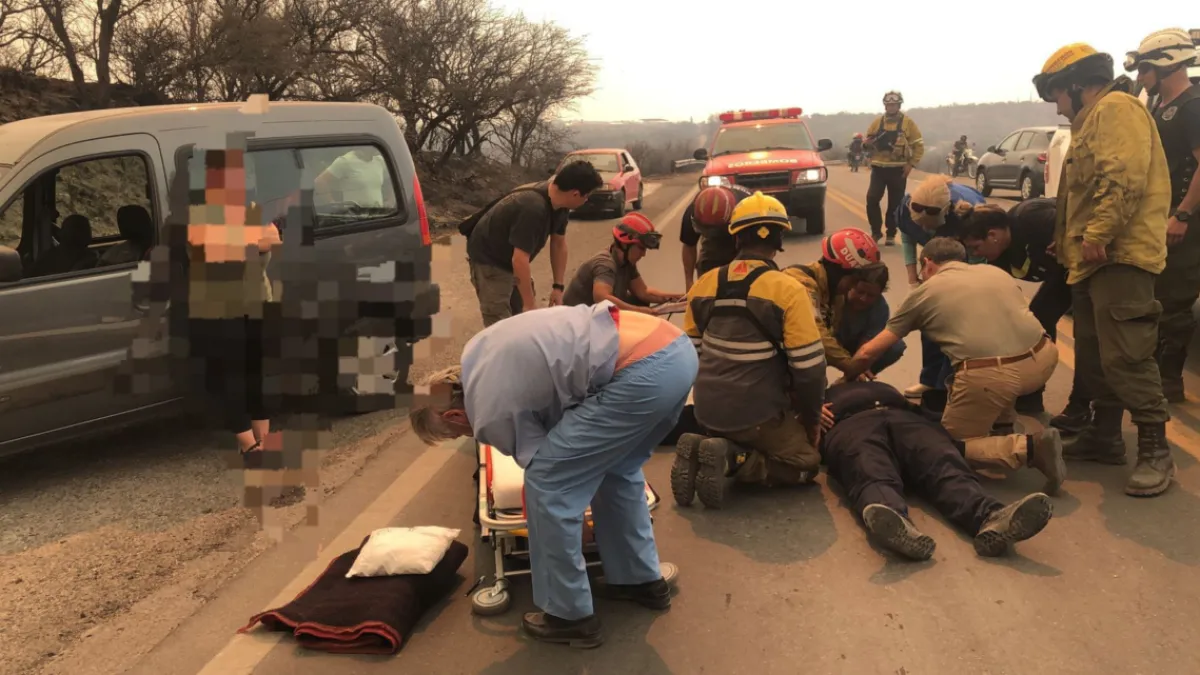 Atropelló a un policía en los cortes de tránsito por los incendios en Punilla y fue detenida