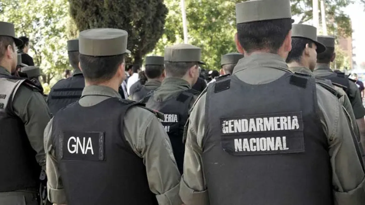 El Gobierno anunció aumentos para las fuerzas de seguridad