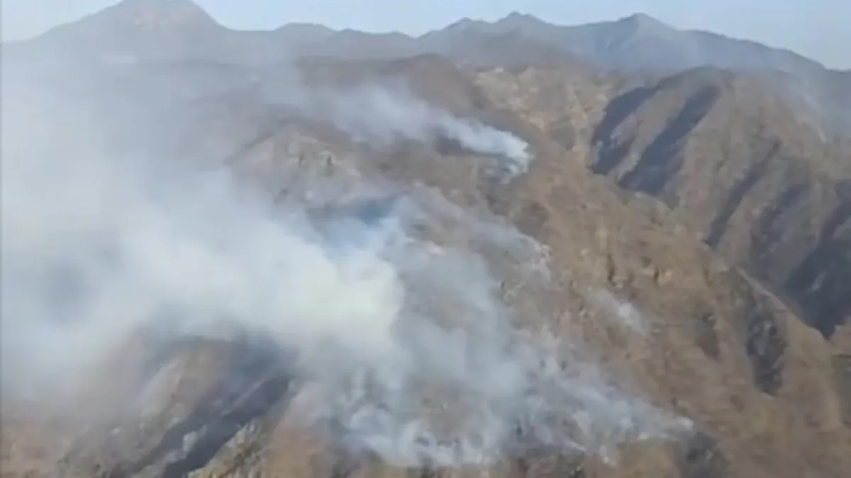 Incendios: continúa activo el foco en Quebrada de la Mermela
